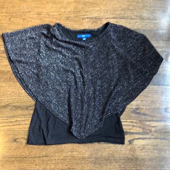 3/$20 Black and Silver Metallic Layered Sleeveless Crewneck Tunic Blouse - Picture 1 of 5